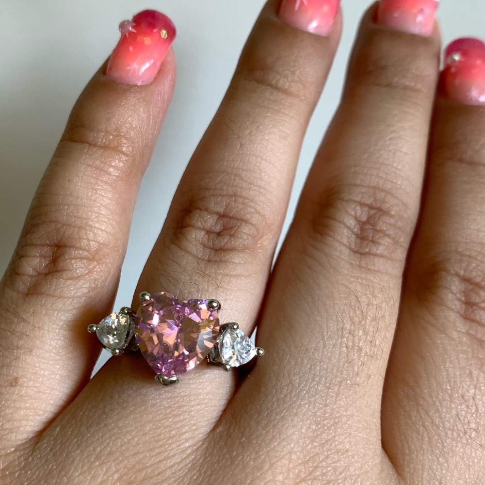 Pink Heart Ring - Picture 8 of 12